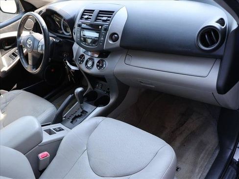 Used 2008 Toyota RAV4 Limited AWD/4WD image 26