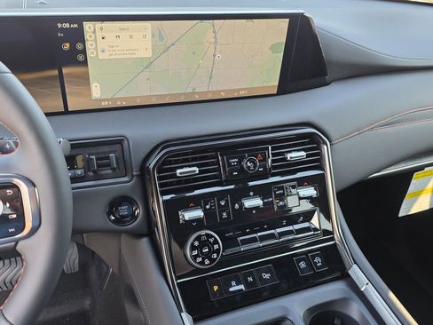 New 2025 Nissan Armada PRO-4X image 9