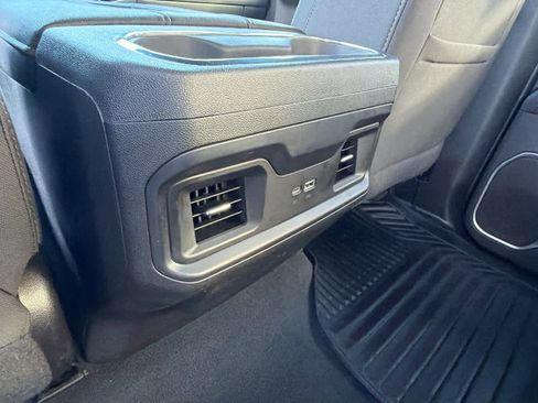 Used 2022 Chevrolet Silverado 1500 RST image 25