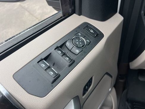 Used 2019 Ford F250 Limited image 36
