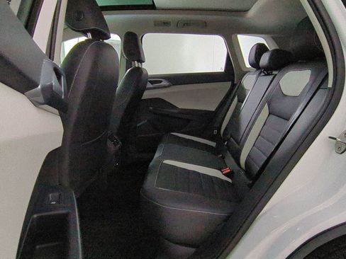 New 2025 Volkswagen Taos SEL image 20