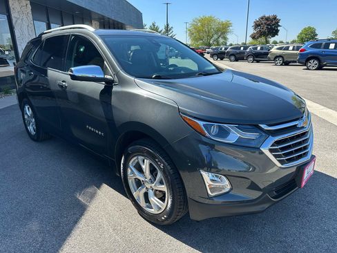 Used 2021 Chevrolet Equinox Premier AWD/4WD image 9