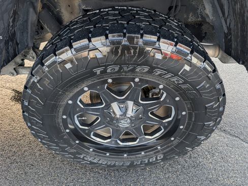 Used 2020 Jeep Gladiator Sport w/ Quick Order Package 24S image 10