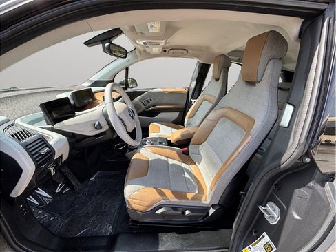 Used 2015 BMW i3 Range Extender Hatchback 4D image 2