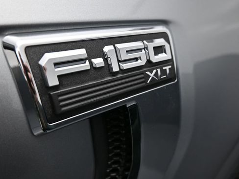 Used 2025 Ford F150 XLT w/ Equipment Group 301A Standard AWD/4WD image 28