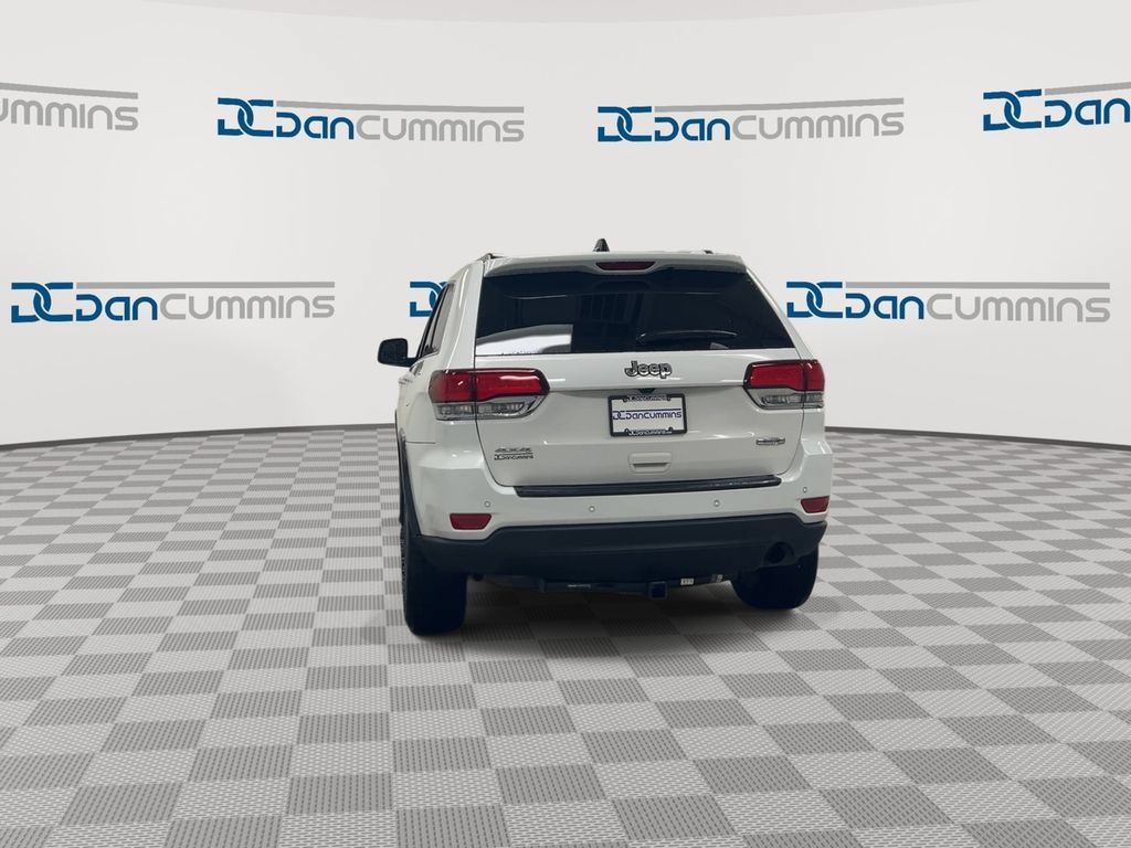 Used 2020 Jeep Grand Cherokee Laredo w/ Quick Order Package 2BN North AWD/4WD image 7