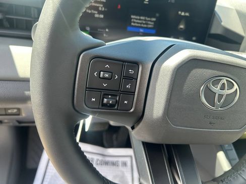 Used 2026 Toyota RAV4 SE w/ Convenience Package AWD/4WD image 25