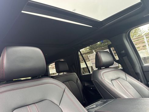 Certified 2024 Ford Expedition Limited image 18