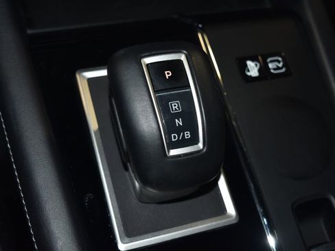 Used 2024 Mitsubishi Outlander Ralliart image 16