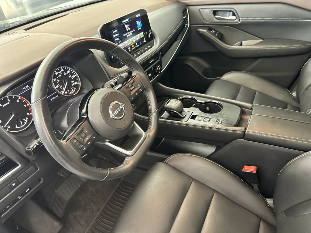 Used 2023 Nissan Rogue SL w/ SL Premium Package FWD image 9