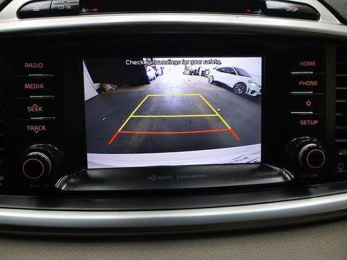 Used 2019 Kia Sorento EX AWD/4WD image 23