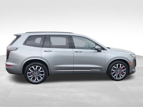 Used 2024 Cadillac XT6 Sport AWD/4WD image 9