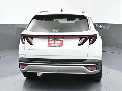 Used 2025 Hyundai Tucson Limited FWD image 22