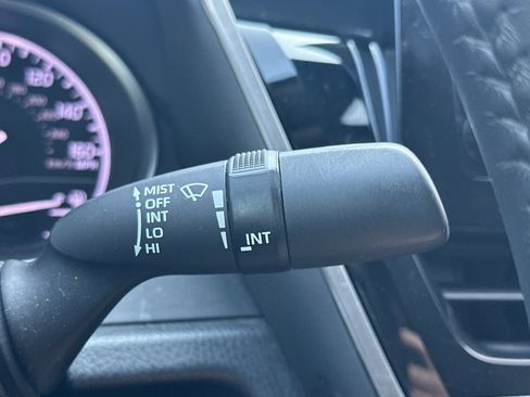 Used 2021 Toyota Camry SE FWD image 26