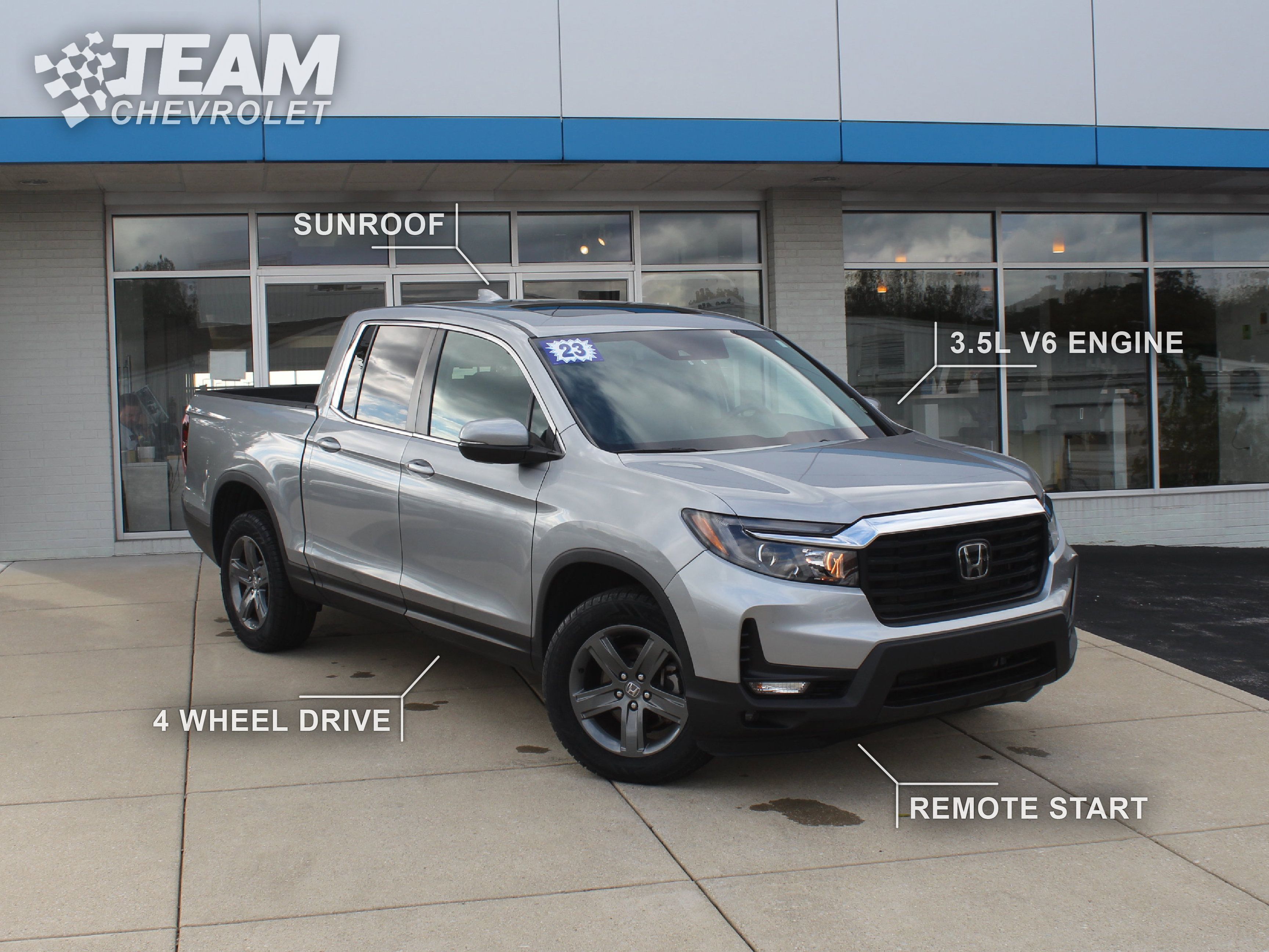 Used 2023 Honda Ridgeline RTL image 2