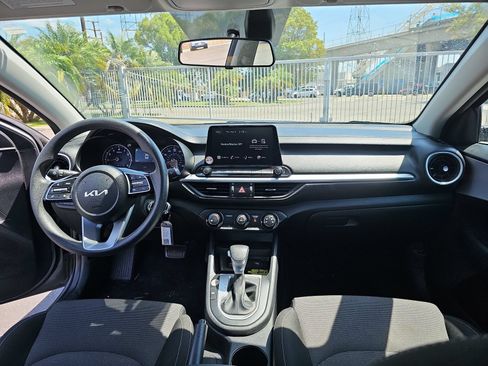 Used 2024 Kia Forte LXS FWD image 12