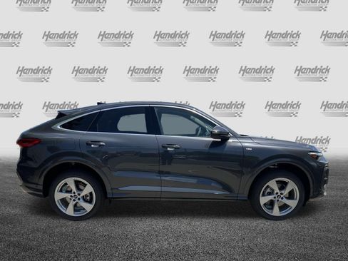 New 2026 Audi Q5 Premium Plus AWD/4WD image 10