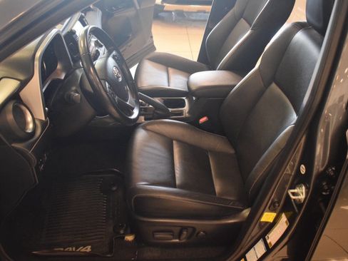 Used 2018 Toyota RAV4 Limited w/ Advanced Technology Package AWD/4WD image 48