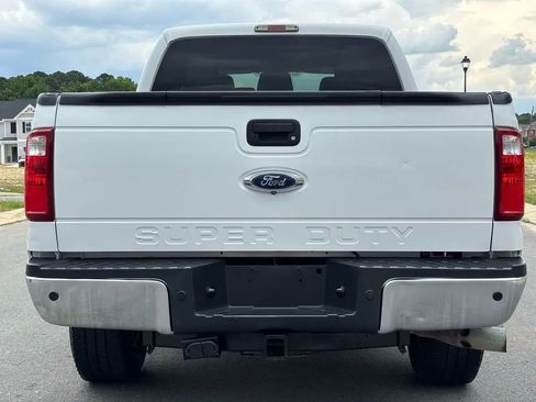 Used 2014 Ford F250 XLT w/ XLT Premium Package AWD/4WD image 5