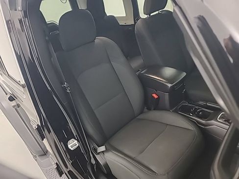 Used 2019 Jeep Wrangler Unlimited Sport S AWD/4WD image 14
