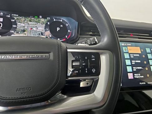 Used 2024 Land Rover Range Rover SE image 24