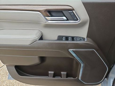 Certified 2024 Chevrolet Silverado 1500 LT AWD/4WD image 19
