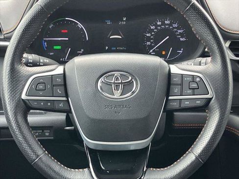 Certified 2021 Toyota Sienna XSE w/ XSE Plus Package image 20