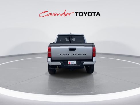 Used 2024 Toyota Tacoma TRD Sport image 7