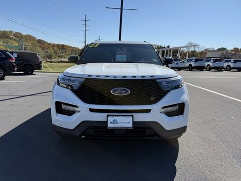Used 2022 Ford Explorer ST w/ Equipment Group 401A image 3
