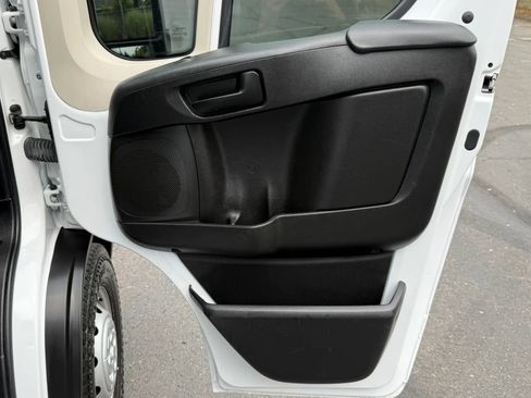 Used 2021 RAM ProMaster 2500 FWD image 25