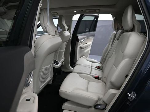 Certified 2023 Volvo XC90 B6 Plus w/ Protection Package Premier image 19