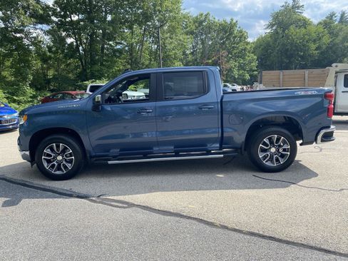 Certified 2024 Chevrolet Silverado 1500 LT AWD/4WD image 7