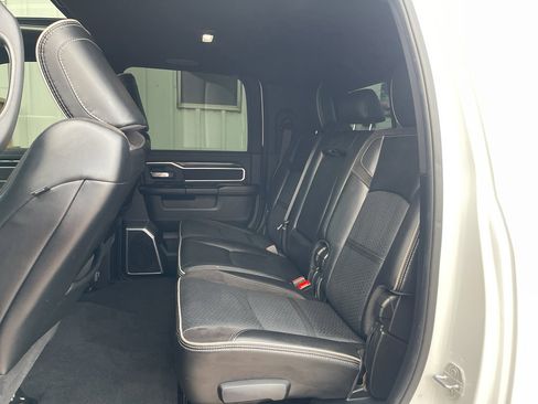 Used 2023 RAM 3500 Laramie w/ Night Edition image 15