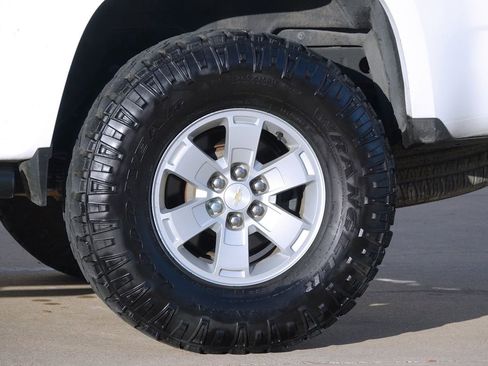 Used 2018 Chevrolet Colorado W/T w/ WT Convenience Package image 26