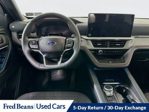 Used 2025 Ford Explorer ST-Line w/ Premium Package AWD/4WD image 31