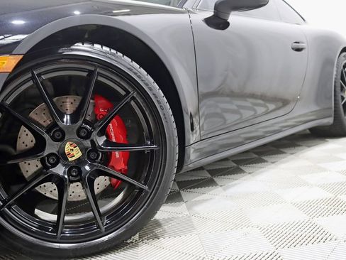 Used 2017 Porsche 911 Carrera 4S AWD/4WD image 4