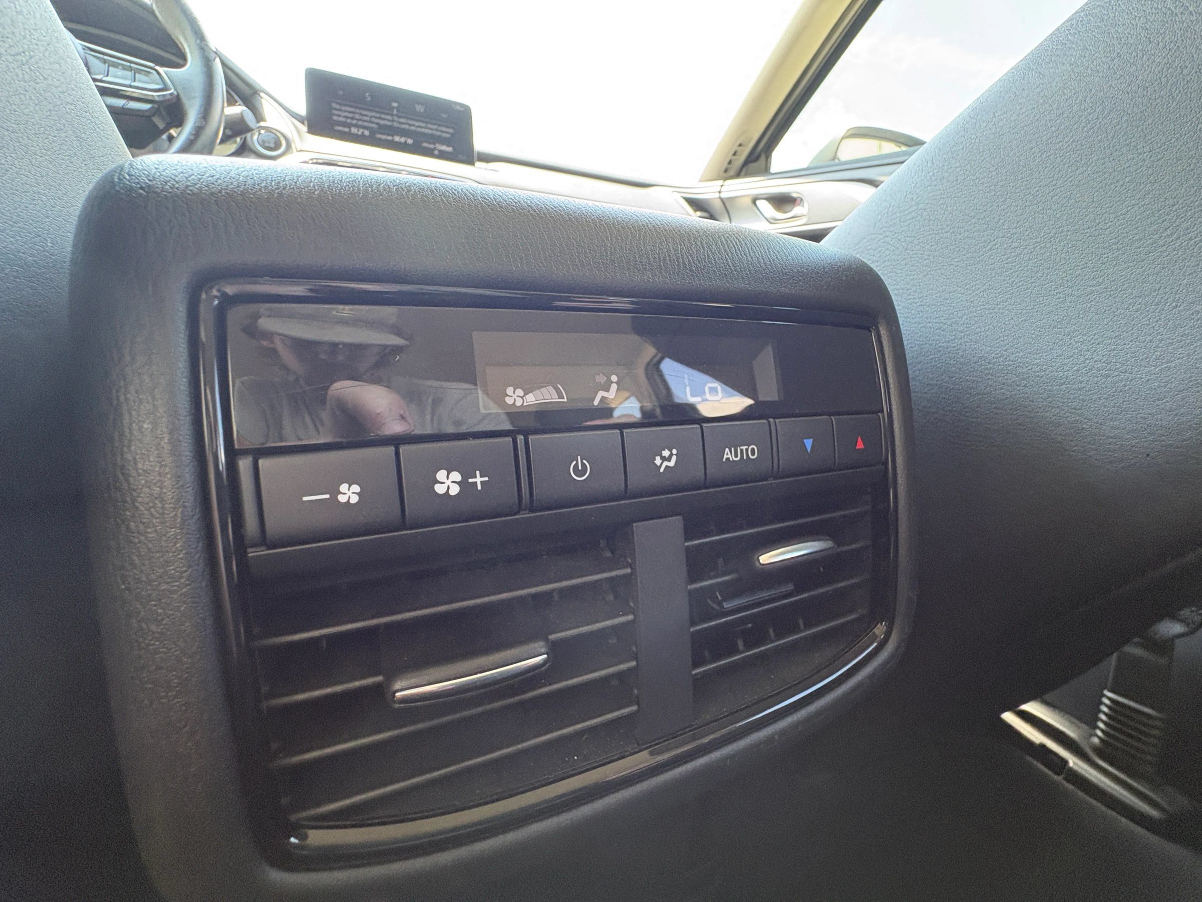 Used 2021 MAZDA CX-9 Touring FWD image 39