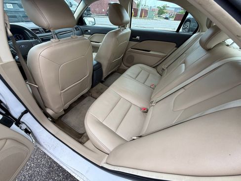 Used 2012 Ford Fusion SEL FWD image 18