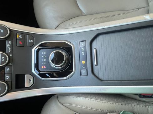 Used 2014 Land Rover Range Rover Evoque Pure Plus image 22