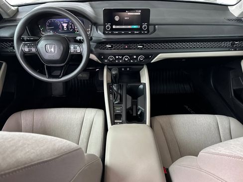 Used 2023 Honda Accord EX image 15