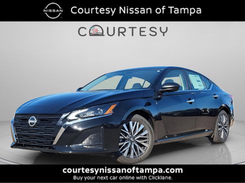 New 2025 Nissan Altima 2.5 SV image 1
