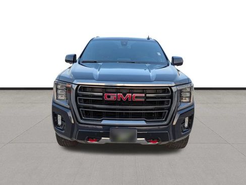 Used 2022 GMC Yukon AT4 AWD/4WD image 2