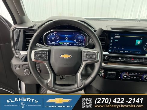 Used 2025 Chevrolet Silverado 2500 LT w/ Convenience Package AWD/4WD image 27