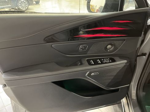 New 2024 Lincoln Nautilus Reserve w/ Equipment Group 202A image 16