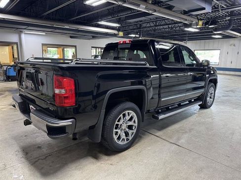 Used 2014 GMC Sierra 1500 SLT w/ SLT Crew Cab Value Package AWD/4WD image 4