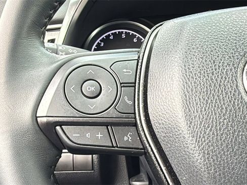Used 2023 Toyota Camry SE image 21