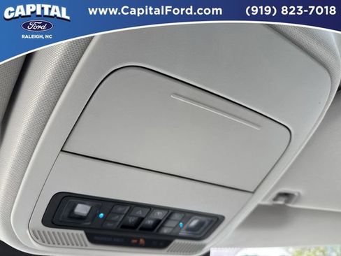 Certified 2025 Ford Expedition Active AWD/4WD image 34