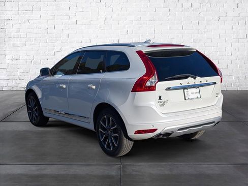 Used 2017 Volvo XC60 T6 Dynamic w/ Preferred Option Package image 5