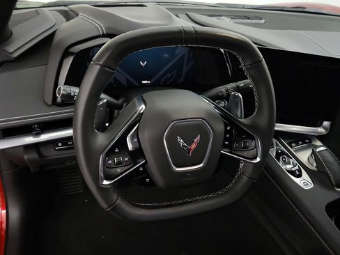 Used 2021 Chevrolet Corvette Stingray Preferred Cpe w/ Z51 Performance Package RWD image 18