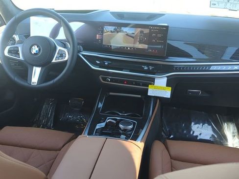 New 2026 BMW X7 xDrive40i image 13